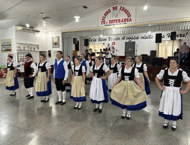 Sucesso marca o 2º Encontro de Danças Alemãs e Italianas de Mercedes